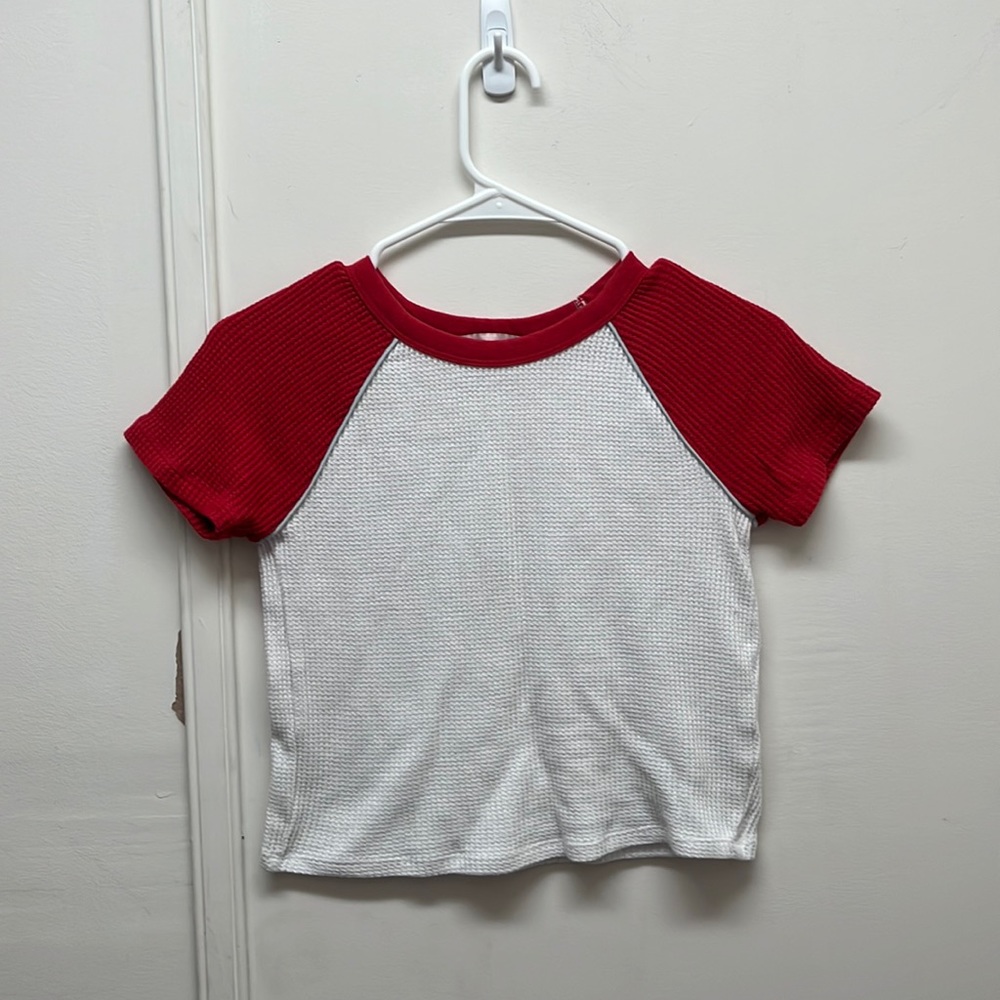 SO Midriff Tee - Size S (Juniors)